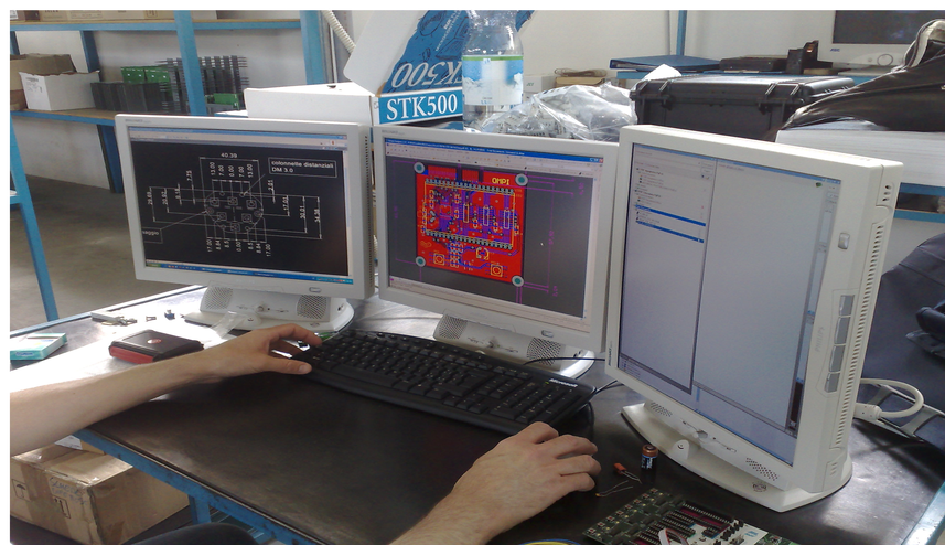 Incontro tecnico di co-progettazione elettronica con il cliente
